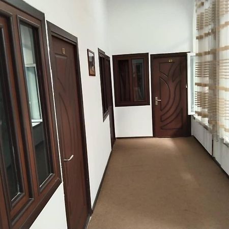Hotel Nehal Kamal Tasjkent Exteriör bild