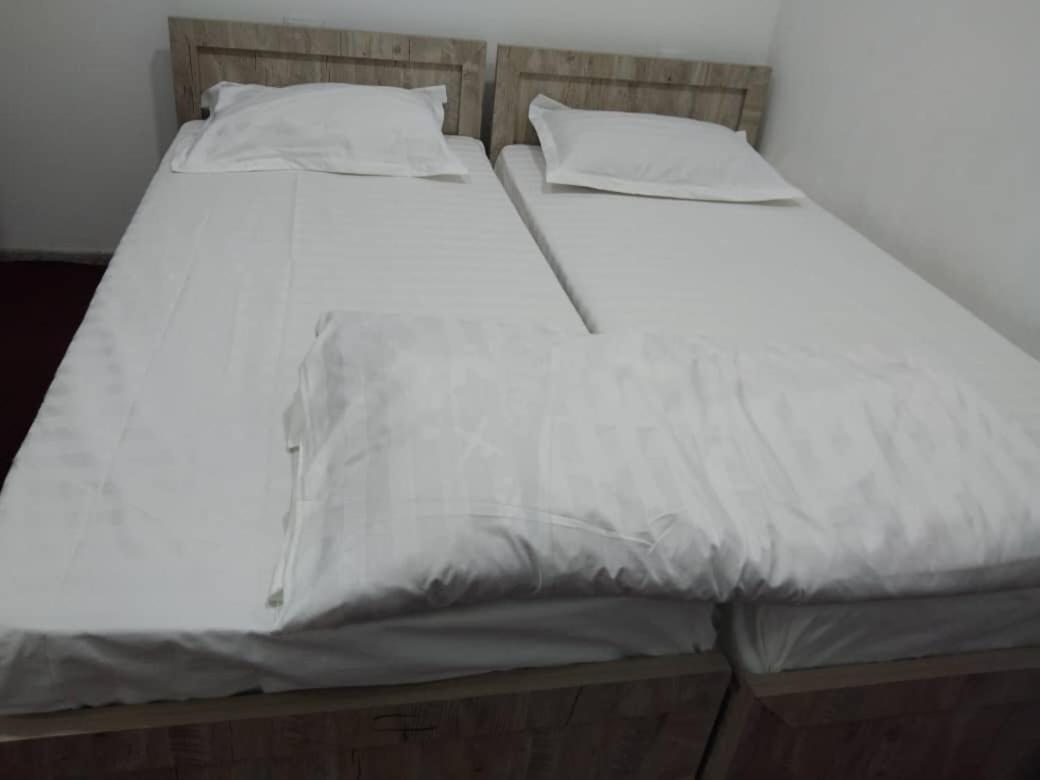 Hotel Nehal Kamal Tasjkent Exteriör bild